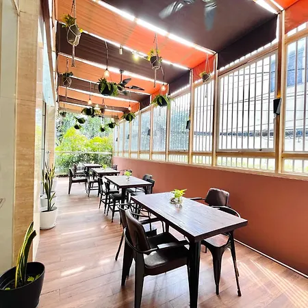 Verse Luxe Hotel Wahid Hasyim-2