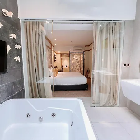 Verse Luxe Hotel Wahid Hasyim-3